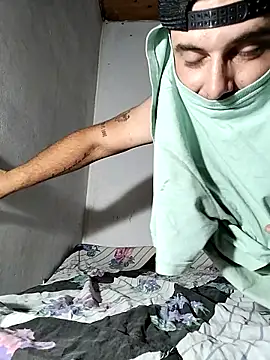 luisgomezcg online show from 12-20-25, 03:24