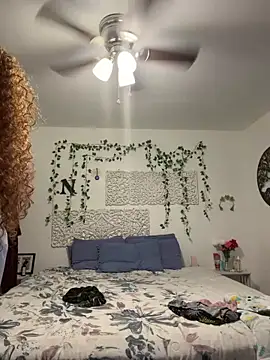 SweeTexasKyn online show from 05-26-26, 03:57