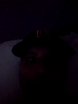 Snapshot of SmudgingHaunch chatting on 12-17-25, 06:08 SmudgingHaunch online show from 12-17-25, 06:08