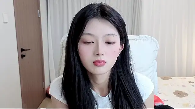 Koikoi    online show from 02-05-26, 03:11