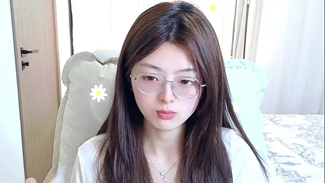 Koikoi    online show from 04-24-26, 02:47