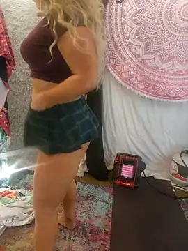 infinirose online show from 04-29-26, 10:52