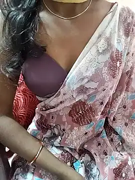 Snapshot of pavani_telugu chatting on 12-17-25, 11:16 pavani telugu online show from 12-17-25, 11:16