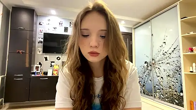 Snapshot of Princessofcashe chatting on 02-27-26, 03:01 Princessofcashe online show from 02-27-26, 03:01