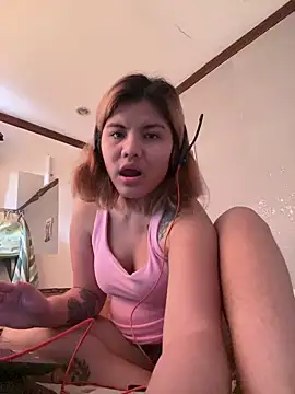 Snapshot of Aljycatx chatting on 03-15-26, 04:07 Aljycatx online show from 03-15-26, 04:07