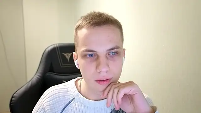 Markooaa online show from 03-25-26, 06:58