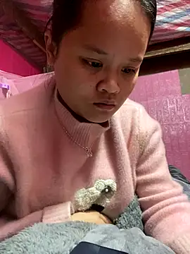 Snapshot of Thanhhuyen001 chatting on 12-19-25, 10:44 Thanhhuyen001 online show from 12-19-25, 10:44