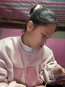 Snapshot of Thanhhuyen001 chatting on 02-10-26, 07:56 Thanhhuyen001 online show from 02-10-26, 07:56