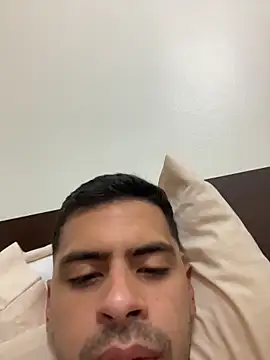 HotWhisper22 online show from 12-19-25, 03:57