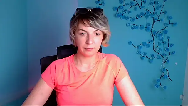Lana Foxyy online show from 05-19-26, 11:38