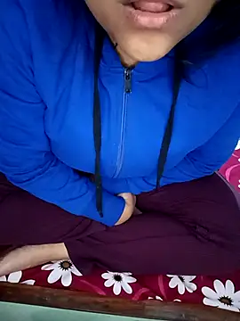 Sofia-111 online show from 01-17-26, 05:05