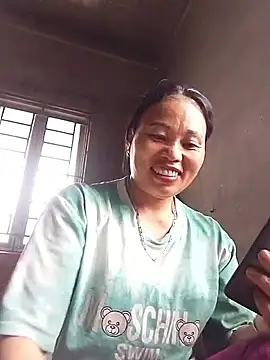 Snapshot of Maikha08 chatting on 05-10-26, 04:28 Maikha08 online show from 05-10-26, 04:28