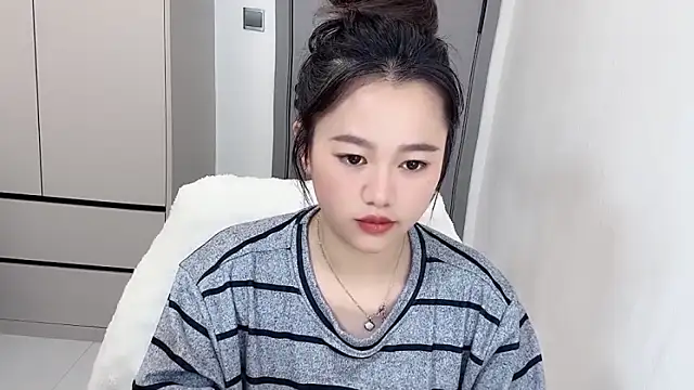 Amireux-8 online show from 02-04-26, 04:40