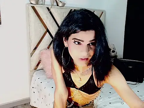 titania1502 online show from 12-23-25, 04:54