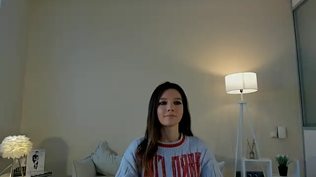 DrusillaVerso online show from 12-17-25, 09:15