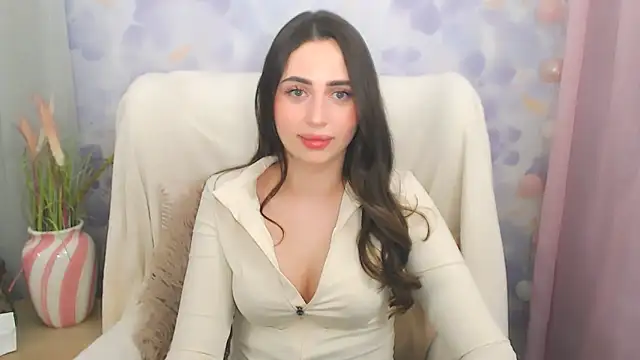 LarissaSweet21 online show from 04-26-26, 07:33