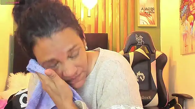 Bianca slut1 online show from 04-09-26, 06:46