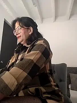 christy ant online show from 03-10-26, 05:40