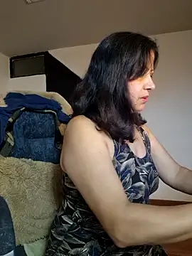 christy ant online show from 04-23-26, 06:10