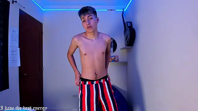 Snapshot of harry_jonshon69 chatting on 02-07-26, 02:15 harry jonshon69 online show from 02-07-26, 02:15