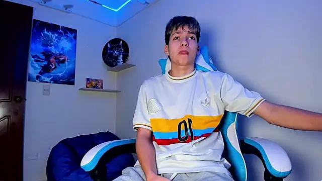 Snapshot of harry_jonshon69 chatting on 02-26-26, 10:47 harry jonshon69 online show from 02-26-26, 10:47