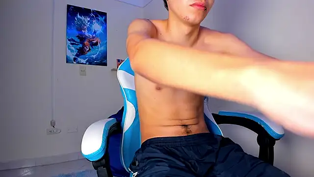 Snapshot of harry_jonshon69 chatting on 03-07-26, 04:59 harry jonshon69 online show from 03-07-26, 04:59