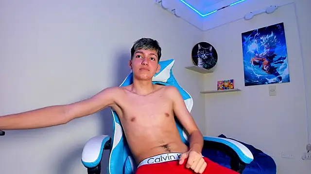 Snapshot of harry_jonshon69 chatting on 03-24-26, 01:32 harry jonshon69 online show from 03-24-26, 01:32