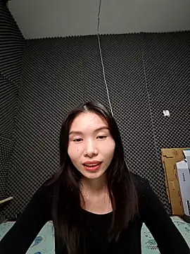 Snapshot of TTB66 chatting on 12-17-25, 05:46 TTB66 online show from 12-17-25, 05:46