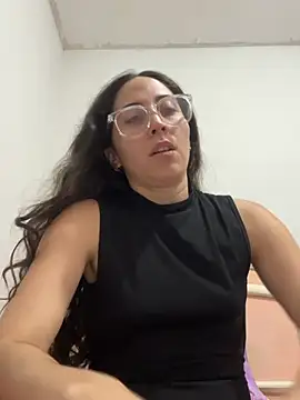 LatinDoll8 online show from 07-08-26, 11:09