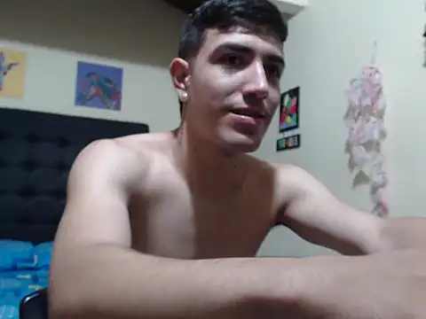 thiago collins9 online show from 02-21-26, 07:37