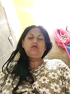 Hotmylips online show from 05-05-26, 12:40