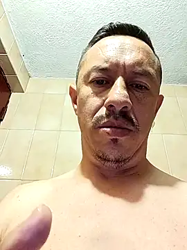 Snapshot of L_hotcream chatting on 02-19-26, 10:11 L hotcream online show from 02-19-26, 10:11