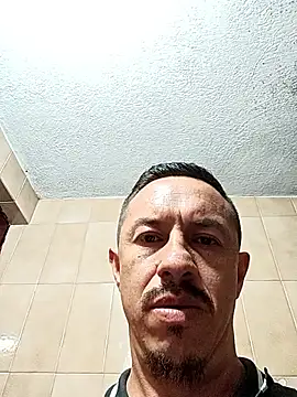 Snapshot of L_hotcream chatting on 03-10-26, 08:25 L hotcream online show from 03-10-26, 08:25