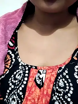 Snapshot of sweety-sexy2 chatting on 12-17-25, 02:34 sweety-sexy2 online show from 12-17-25, 02:34