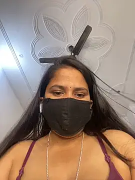 Snapshot of missmisha01 chatting on 12-18-25, 02:17 missmisha01 online show from 12-18-25, 02:17