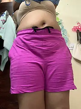 missmisha01 online show from 05-16-26, 10:47