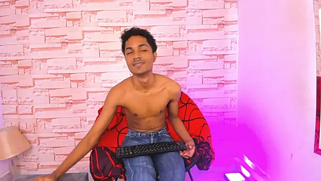 tiffanyy 777 online show from 01-10-26, 01:13