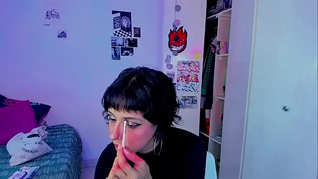 harakitty  online show from 03-27-26, 07:24