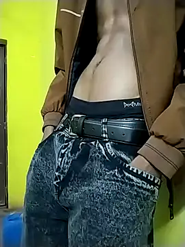 Snapshot of Jordyalnino92 chatting on 12-19-25, 10:44 Jordyalnino92 online show from 12-19-25, 10:44