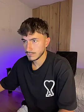 LIAM COLT online show from 04-13-26, 11:54