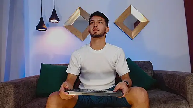 HarryFosster online show from 01-31-26, 07:34