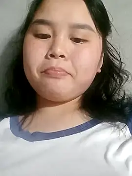 Daisy-y online show from 12-21-25, 02:35