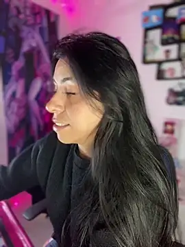 Sky Girl LS online show from 04-18-26, 02:37