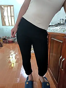 Sweet-Berryy online show from 04-25-26, 03:31