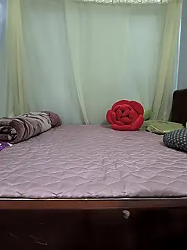 Snapshot of Sweet-Berryy chatting on 05-11-26, 04:07 Sweet-Berryy online show from 05-11-26, 04:07
