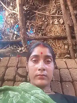 Snapshot of Pinki_rani chatting on 04-21-26, 05:36 Pinki rani online show from 04-21-26, 05:36