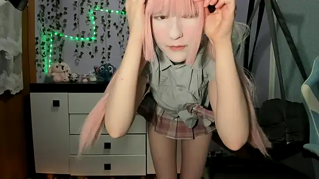 Snapshot of Yoonhee_ki chatting on 02-09-26, 03:38 Yoonhee ki online show from 02-09-26, 03:38