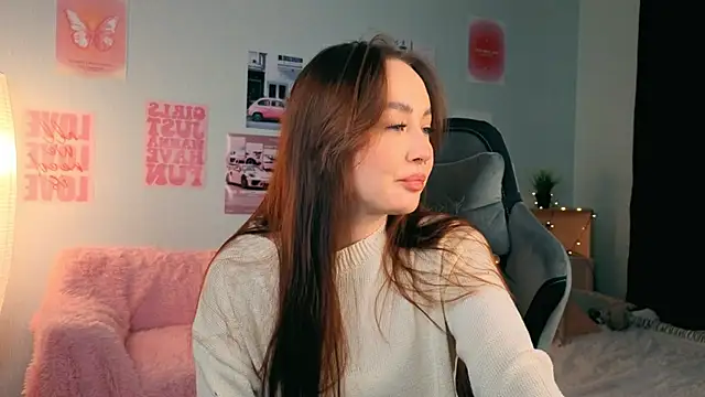 fallin lovee online show from 02-08-26, 07:39