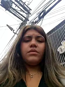 Snapshot of Ivy_enjoy chatting on 05-12-26, 05:43 Ivy enjoy online show from 05-12-26, 05:43