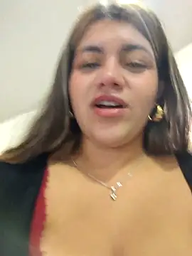 Snapshot of Ivy_enjoy chatting on 05-23-26, 07:29 Ivy enjoy online show from 05-23-26, 07:29